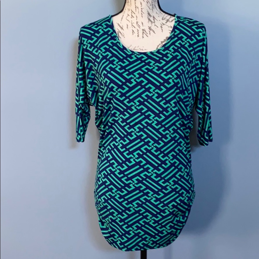 Scoop Neck Top